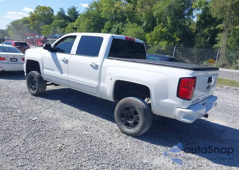 2016 Chevrolet Silverado 1500 1Lt z USA, uszkodzony, nr VIN 3GCUKREC5GG173229